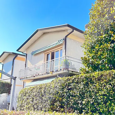 Acquaesale * Lido di Camaiore